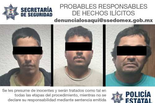 Atrapan a tres "peligrosos" taladores en Jiquipilco; tenían dos hachas y madera en su poder